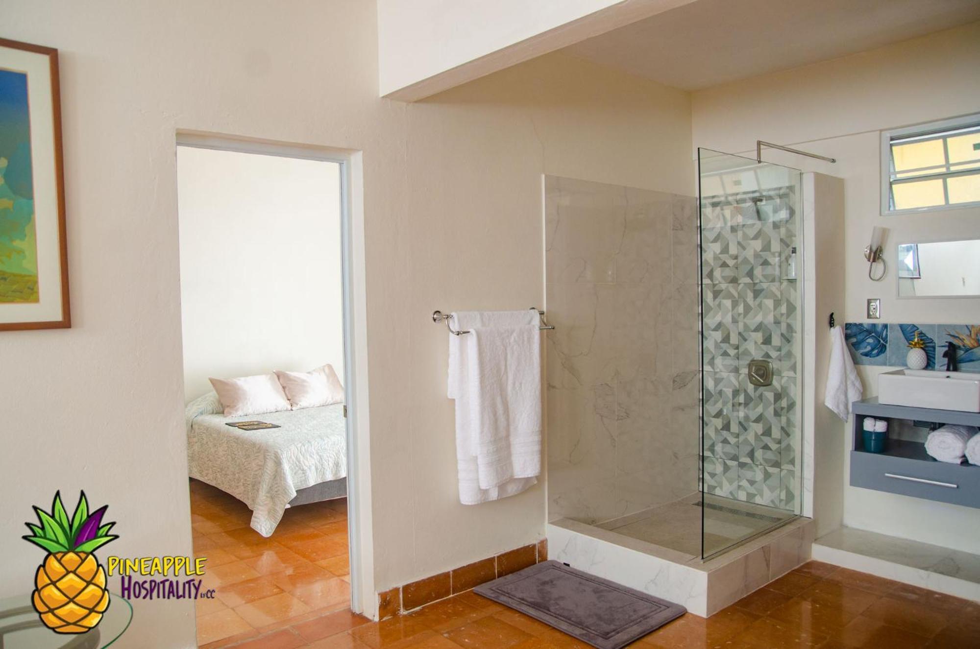 Pineapple Hospitality Apartment Маягес Екстериор снимка