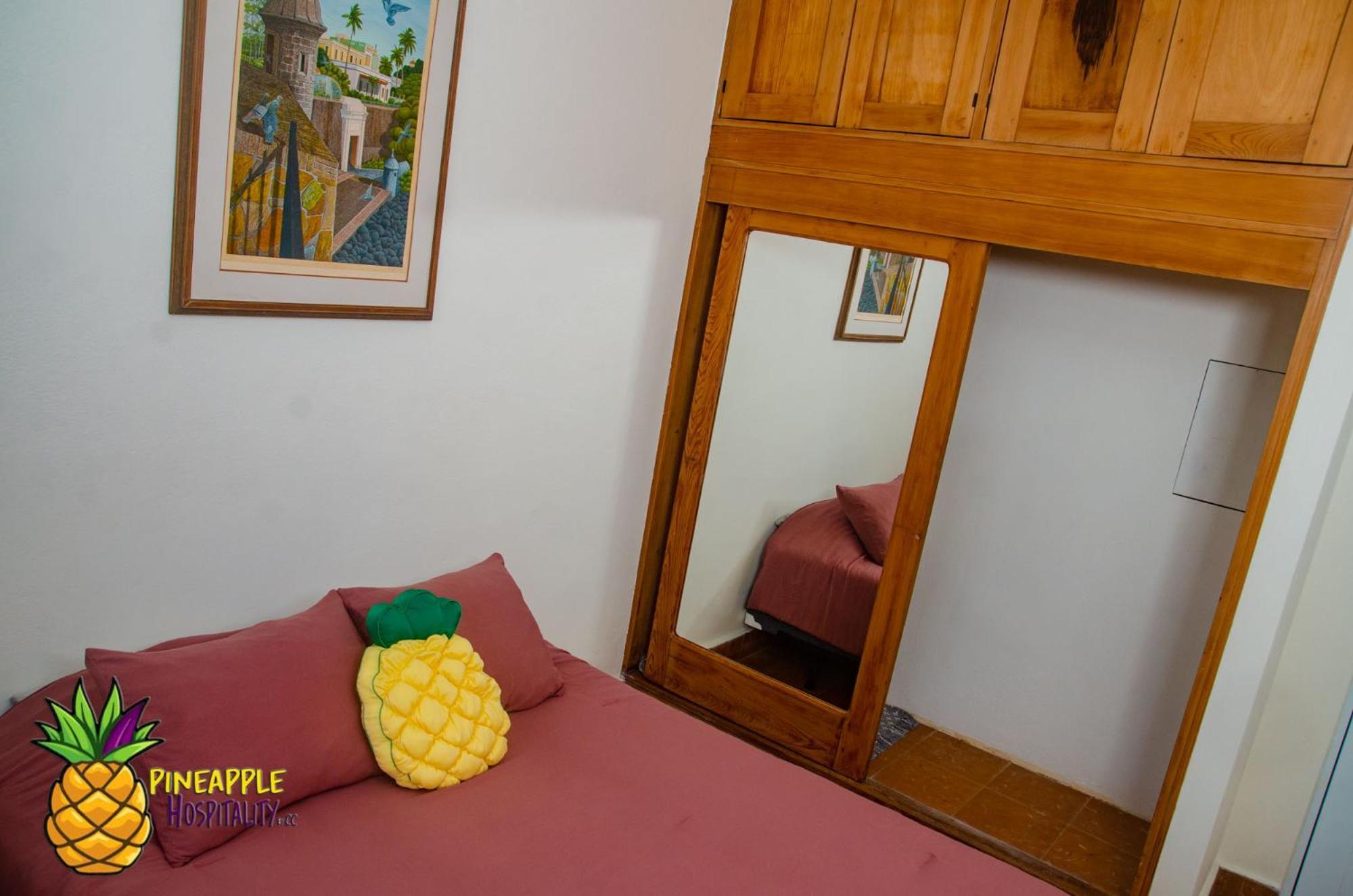 Pineapple Hospitality Apartment Маягес Екстериор снимка